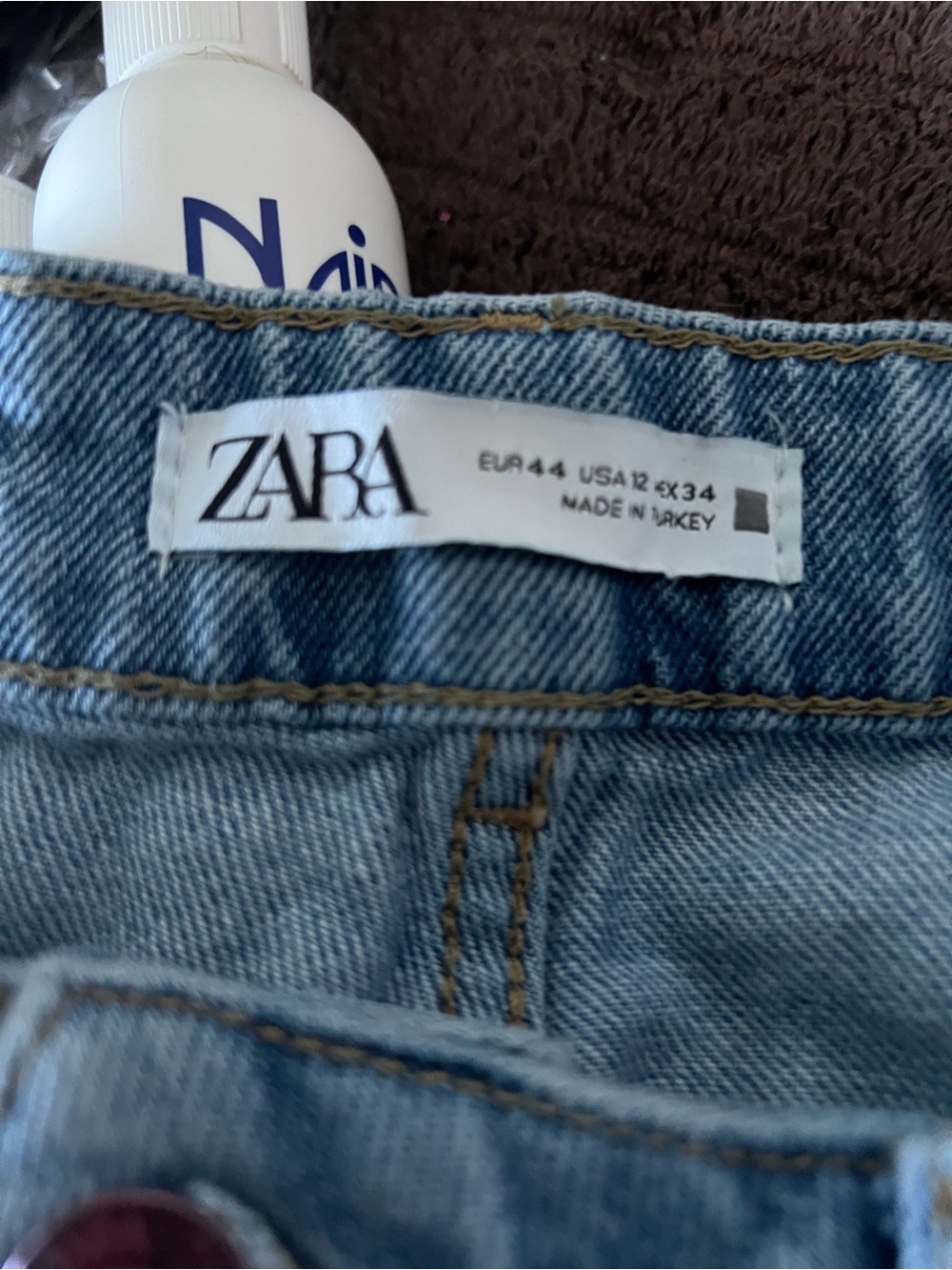 Zara High Rise Distressed Straight Leg Jeans Size 12 Light Wash - Picture 5 of 9
